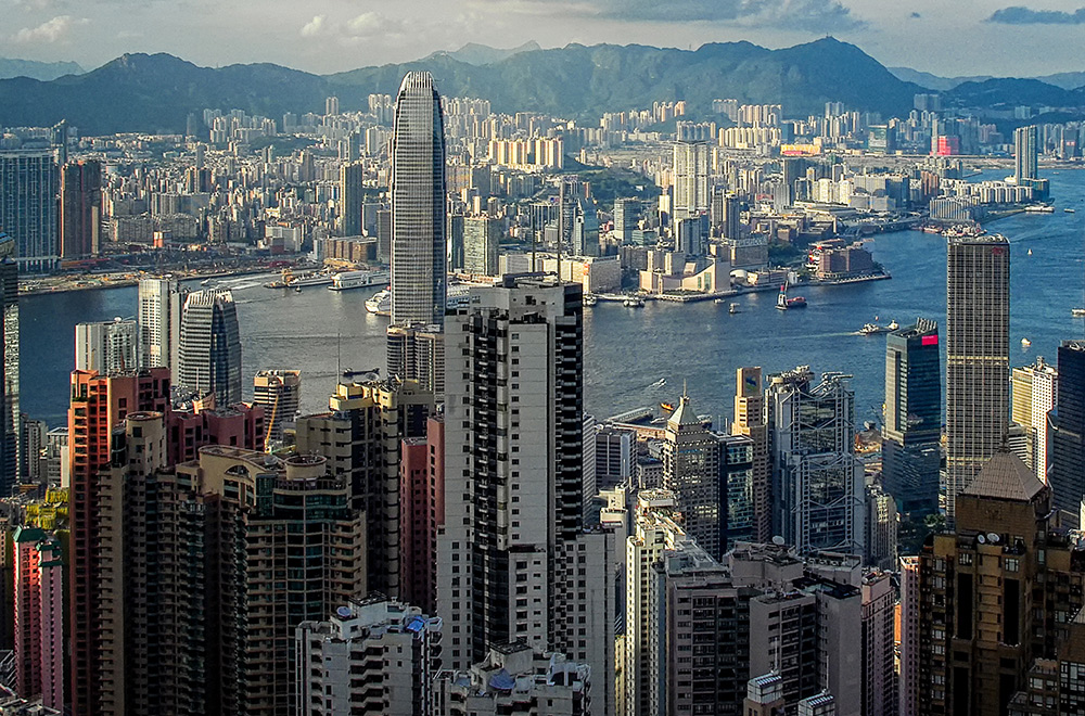 在香港只有拿到永居才能参加港澳台联考？大错特错！并不是！